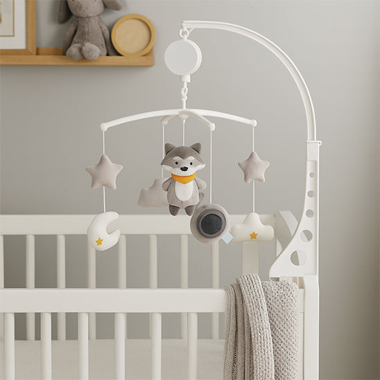 mobile bébé renard gris
