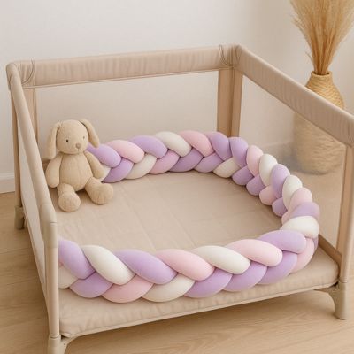 TRESSE DE LIT BÉBÉ - ROSE POUDRÉ, BLANC ET LAVANDE - Bambins Shopping