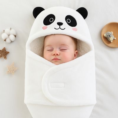 Bébé endormi nid d’ange polaire panda