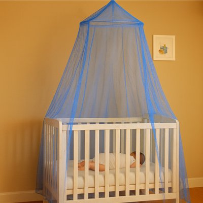 ciel de lit bleu pour bébé