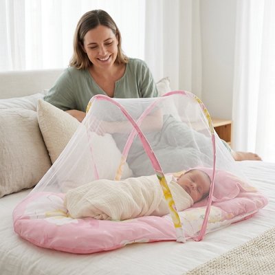 Lit moustiquaire bebe rose confortable