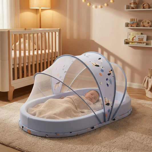 moustiquaire lit bébé bébé dort