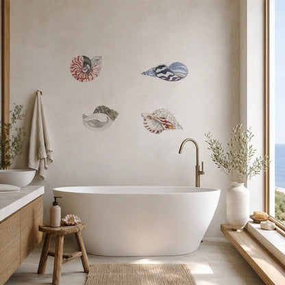 Stickers coquillages aquarelle sur mur de salle de bain
