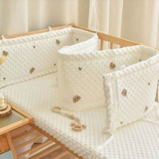 tour de lit ourson bébé sécurité